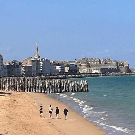 סן מלו Le Cezembre, Au Pied De La Plage מראה חיצוני תמונה